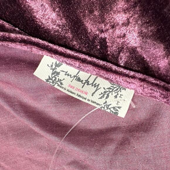Free People Intimately All Night Velvet Tunic Cami Fig Jam - Picture 5 of 11